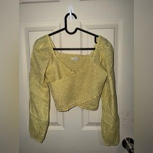 💛 AE Wrap Crop Top